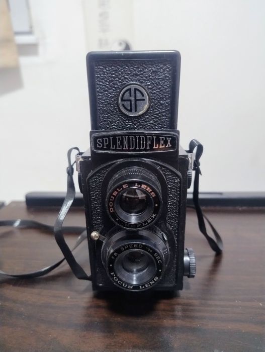 Старинен фотоапарат Splendidflex