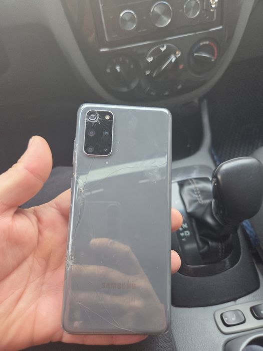 Самсунг s20 хамма жойи чотки ишлиди