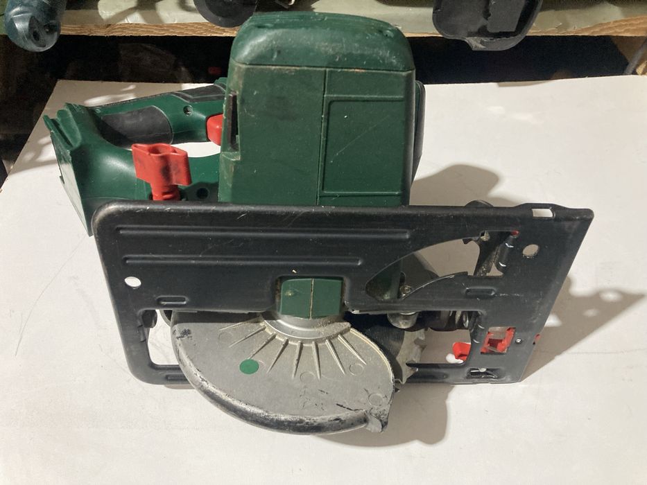 Fierastrau circular bosch PKS 18-Li doar Corp