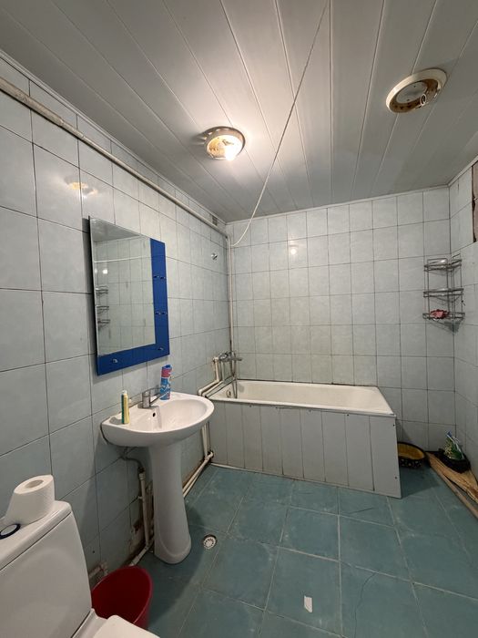 Сдается в аренду 2 ком квартира в центе города! Бульвар 300$