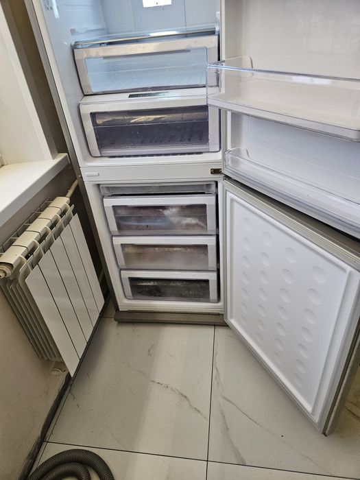 Продам холодильник