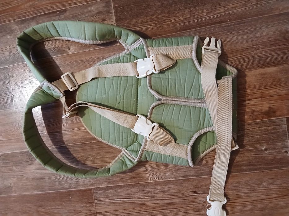 Продается кенгуру на фото