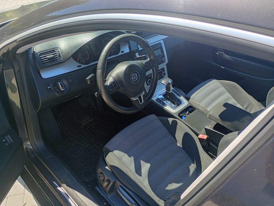Vând VW  Passat cc