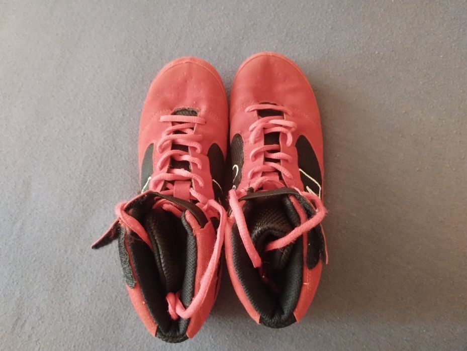 Борцивки Maxima червени