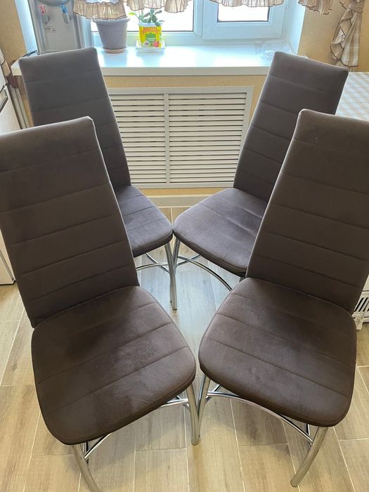 Стул кухонный, 4 штуки