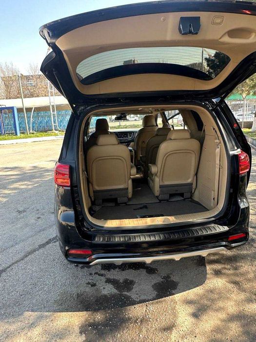 Kia Carnival 2020 Ideal