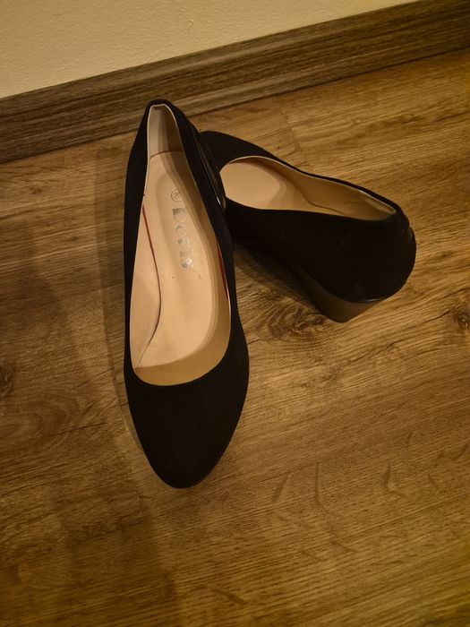 Обувки на платформа