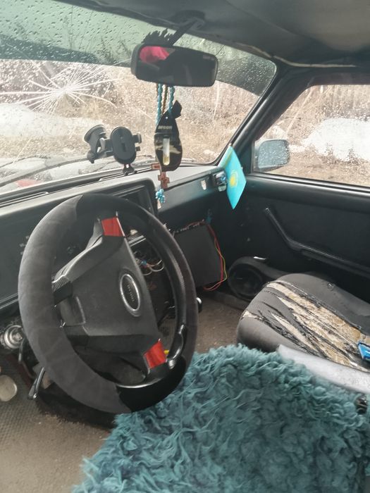 Продам ваз 2107 требует ремонта