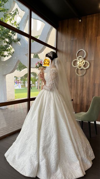 Свадебные платья