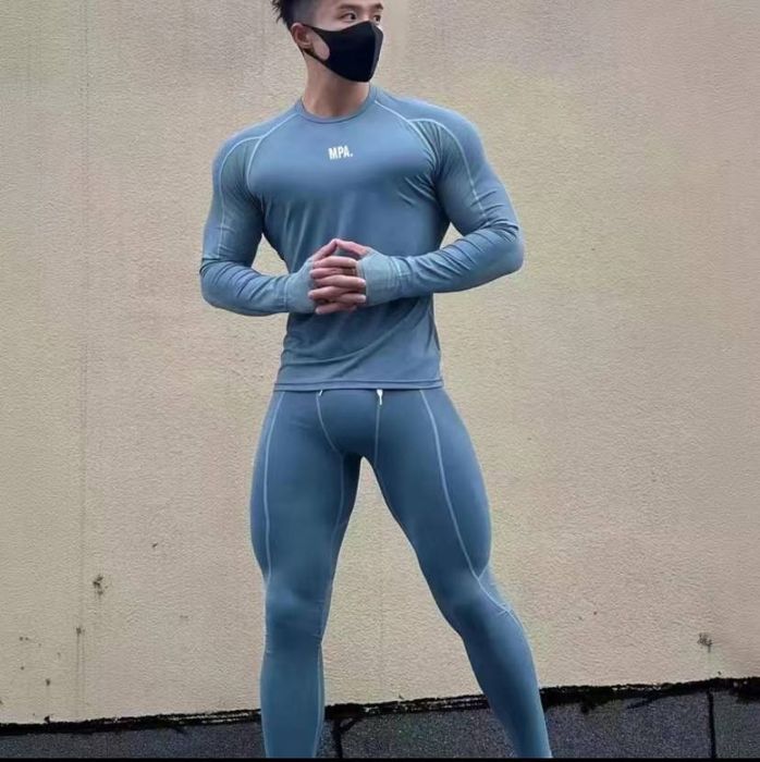 Мужской спортивный рашгард