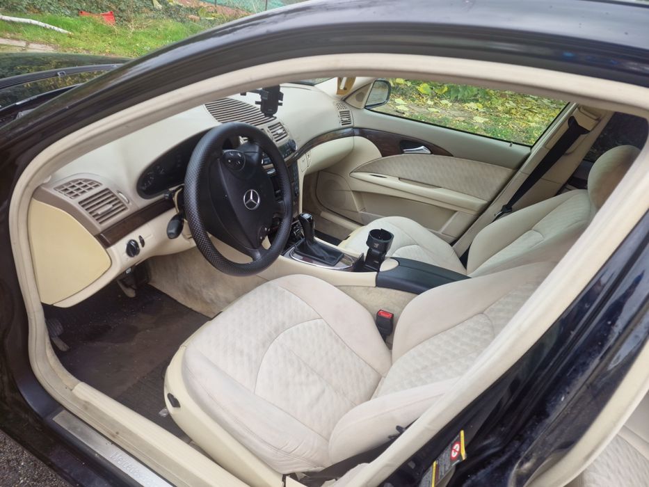 Mercedes E270 Мерцедес