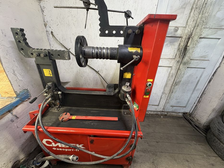 Стенд для правки дисков