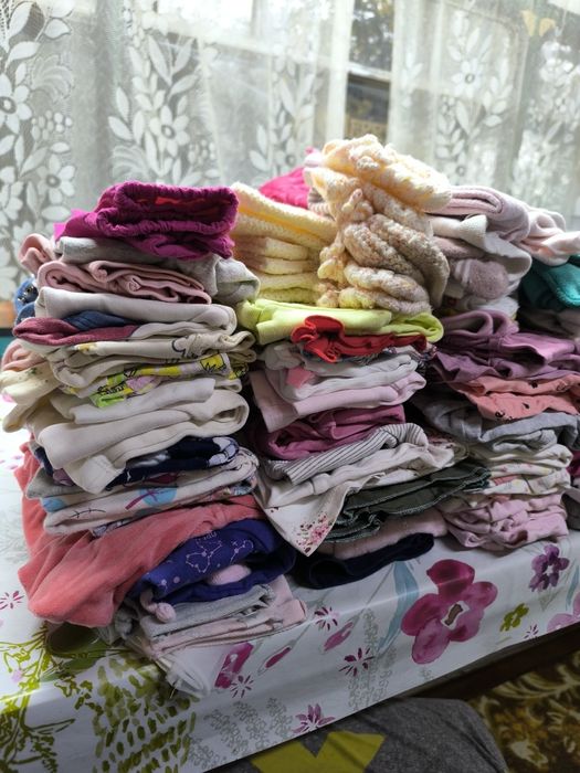 Големи лотове с бебешки дрешки за момиче от 0 до 18 месеца