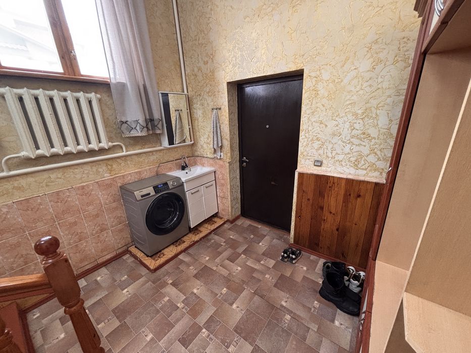 Продам дом в Кайназаре срочно