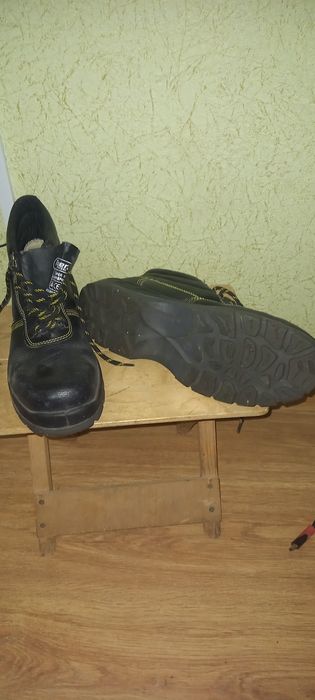 Рабочие ботинки демисезоные 43 раз