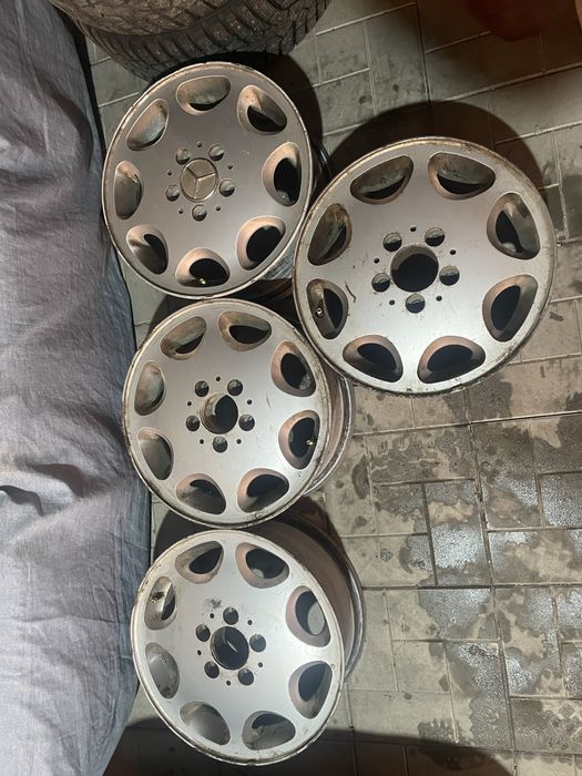 Продам диски от мерса на 15