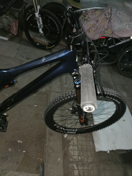 Specialized stumpjumper pro carbon 2019 XL приемам бартер