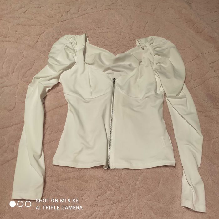 Bluza albă eleganta