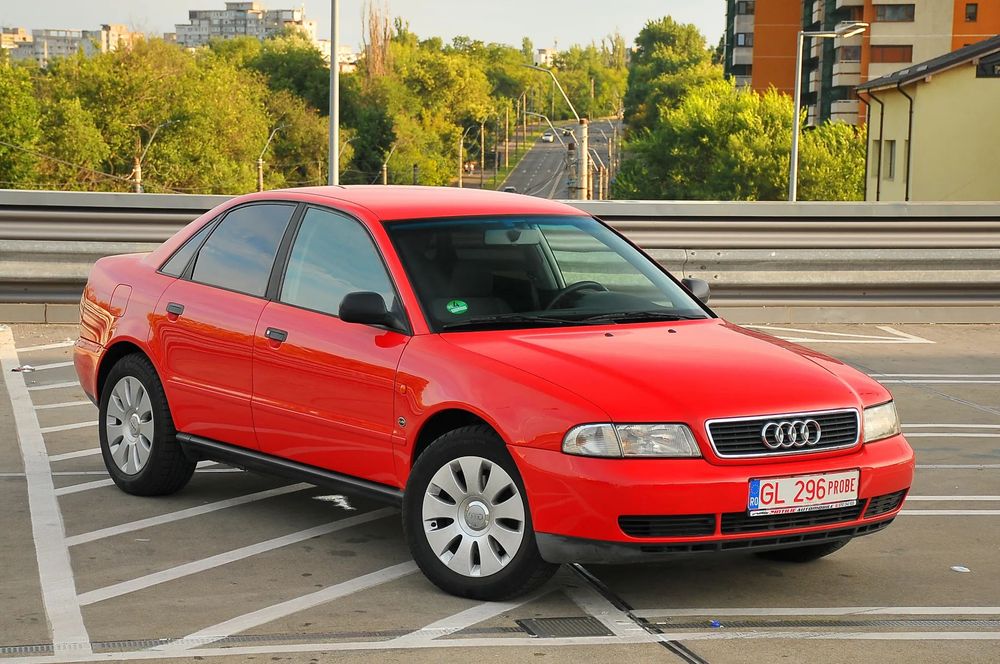 Audi A4 Limuzina