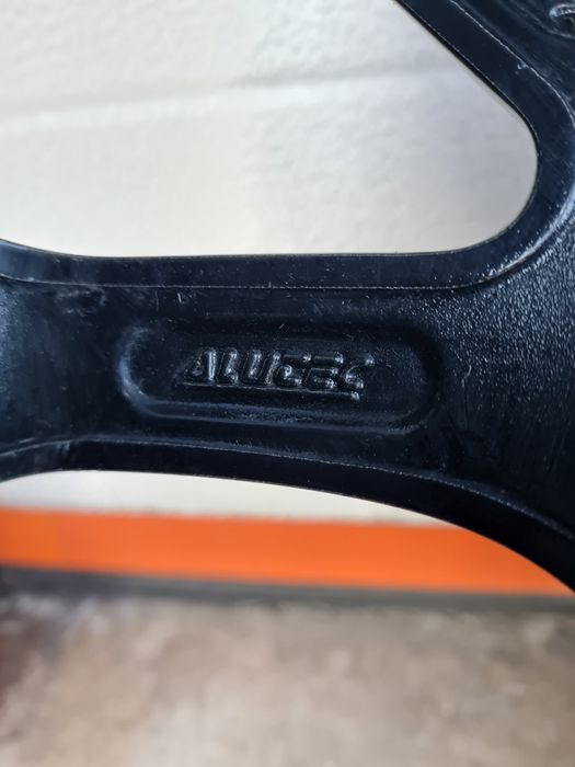 Джанти ALUTEC за BMW VW T5 T6 OPEL R17 5x120 ET35 8J