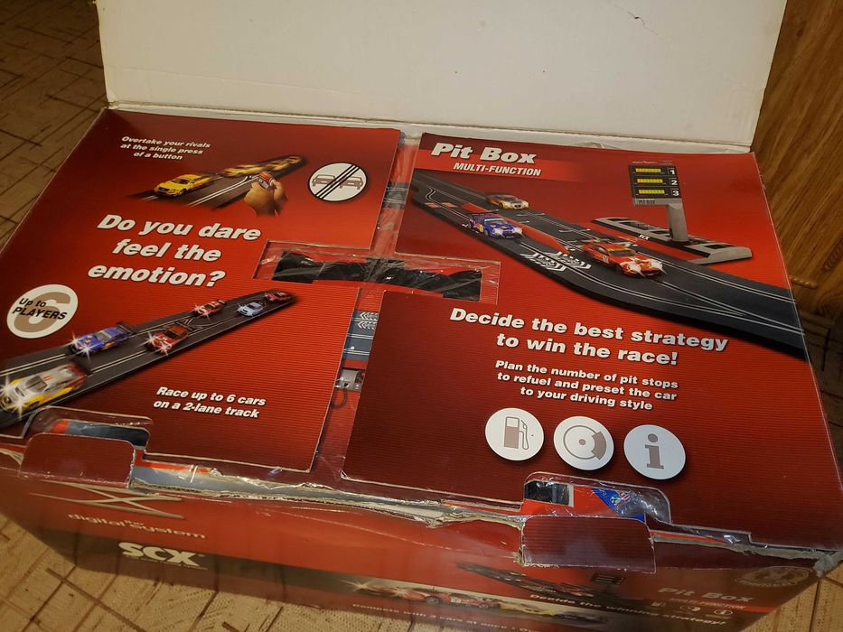 Цифровой гоночный трек SCX 1:32