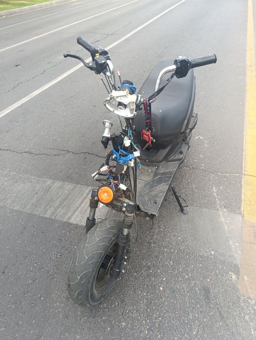 Скутер Yamaha bws 150куб