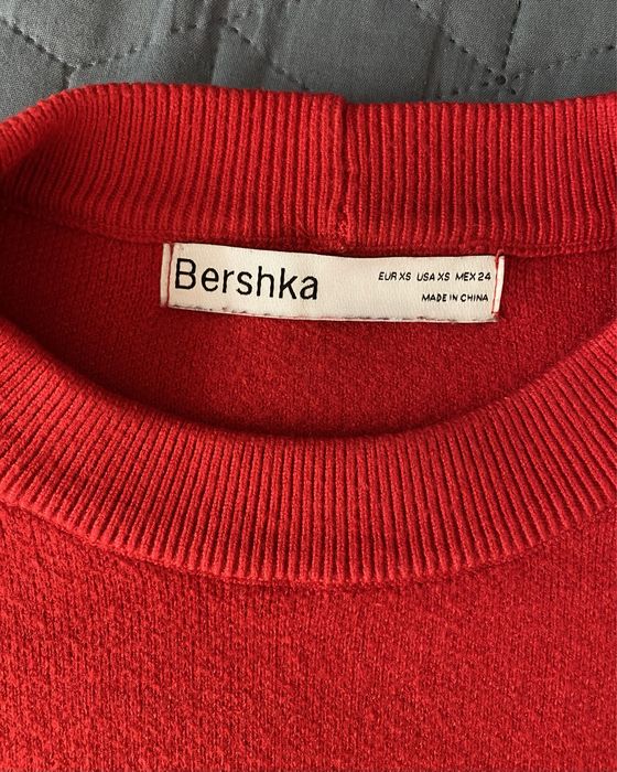 Pulover Bershka femei
