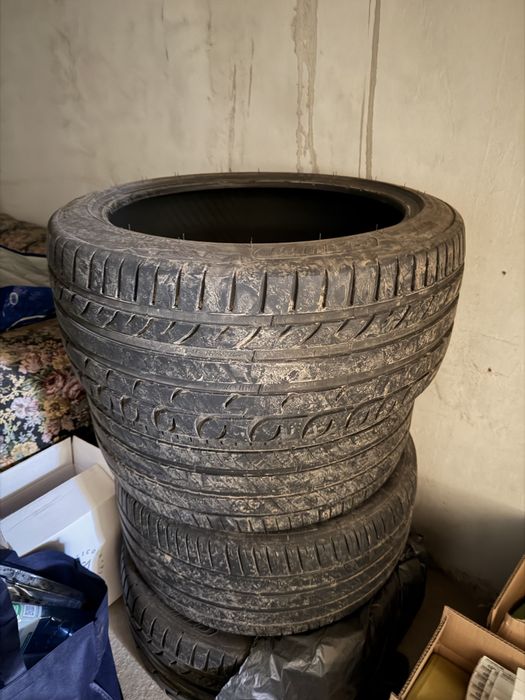 Set 4 anvelope Mustang R19