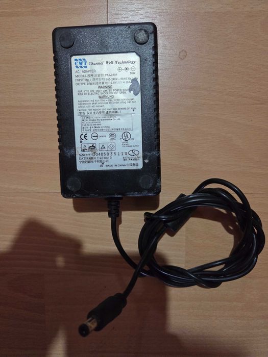 sursa/alimentator 12 volti - 4,16 amperi