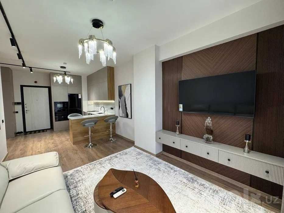 2 комната, современный ремонт и техника в ЖК "Akay City"
