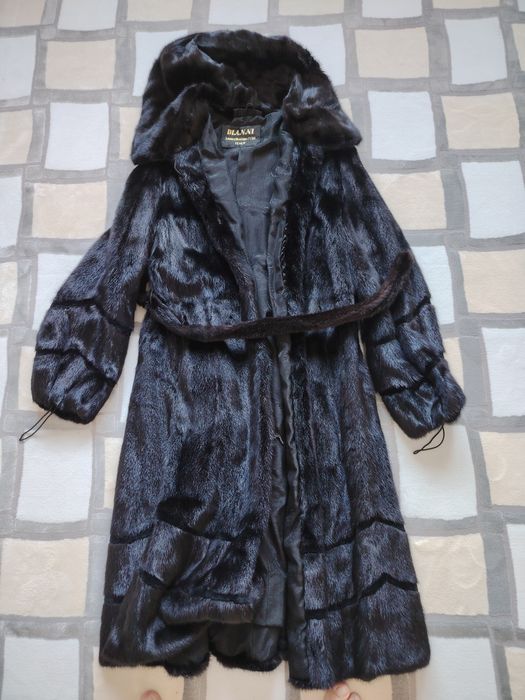 Продам норковую шубу