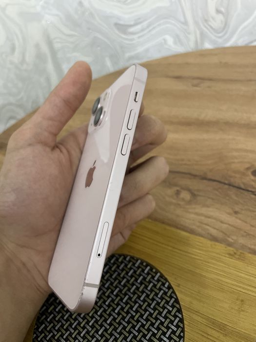 Iphone 13 mini pink