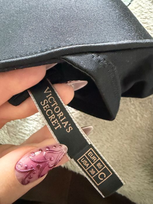 Victoria’s Secret black set