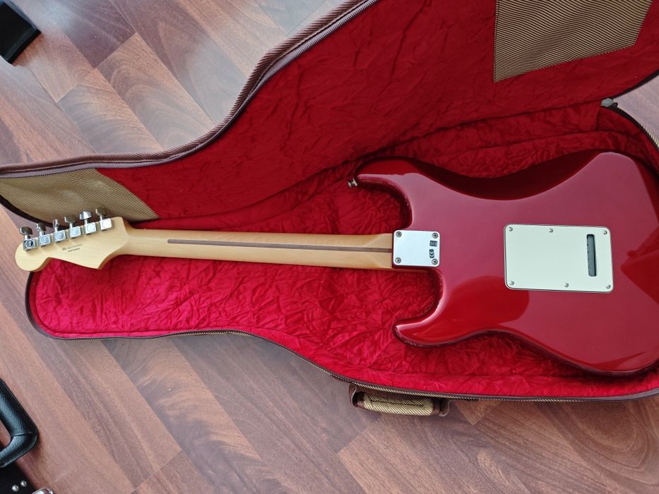 Fender Stratocaster Standard MIM - Upgrade Seymour Duncan & DiMarzio