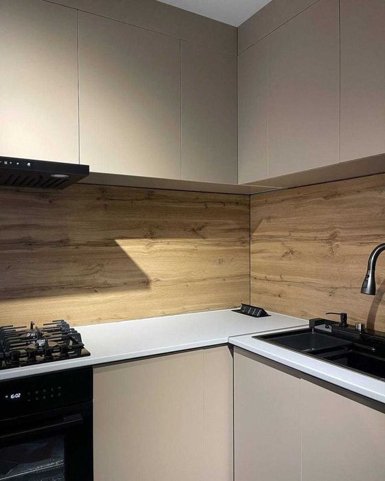 Kvartira продается кирпич 3/4/5 80м2 Новомосковская Ор-р стадион Старт