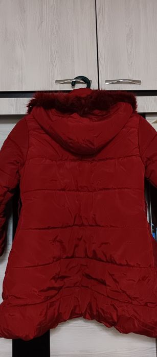 Зимняя куртка на девочку