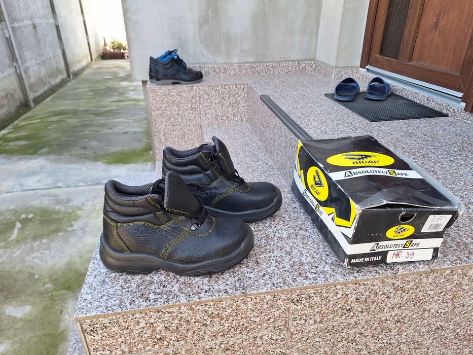 Vand Bocanci Bicap, marimi 39 si 40, sunt NOI nefolositi