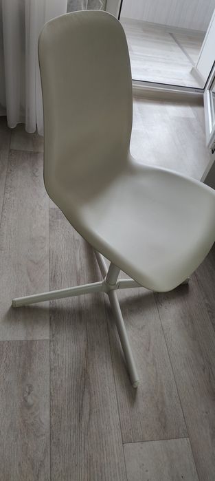 Продам стул рабочий