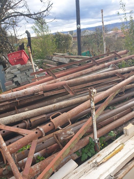 Vând popici metalici folosiți funcționali