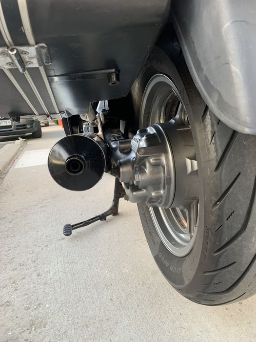 Vând Kawasaki GTR 1000, inmatriculat, fabricație 2000