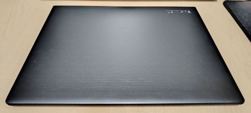 TOSHIBA Portege X30-D 13,3" HD/ CORE i7-7600U / 16GB DDR4 / 256GB NVMe