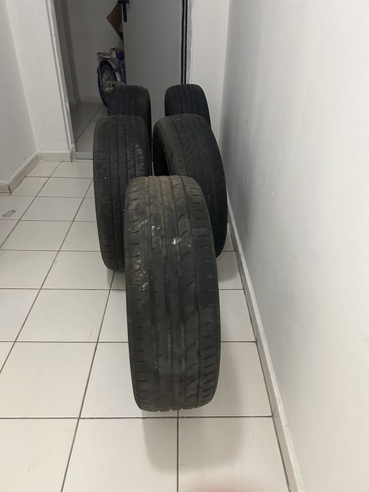 Шины на автомобиль