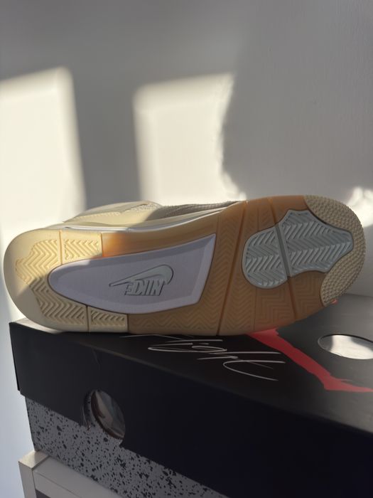 Jordan 4 x Off Withe