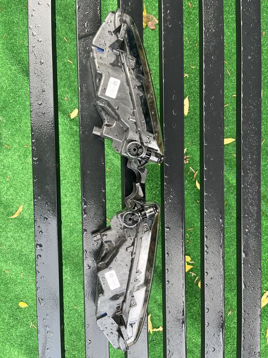 Халогени ОРИГИНАЛНИ за BMW-1 серия.F40