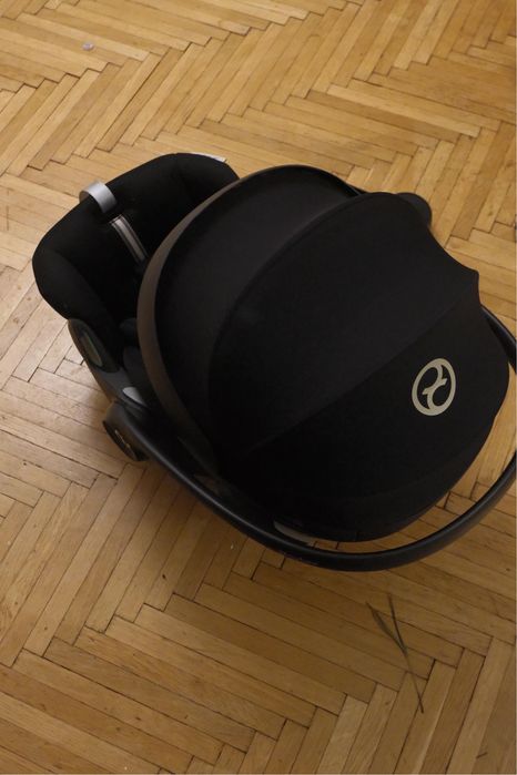 Vand scoica Cybex Cloud G I-Size Plus- Moonblack