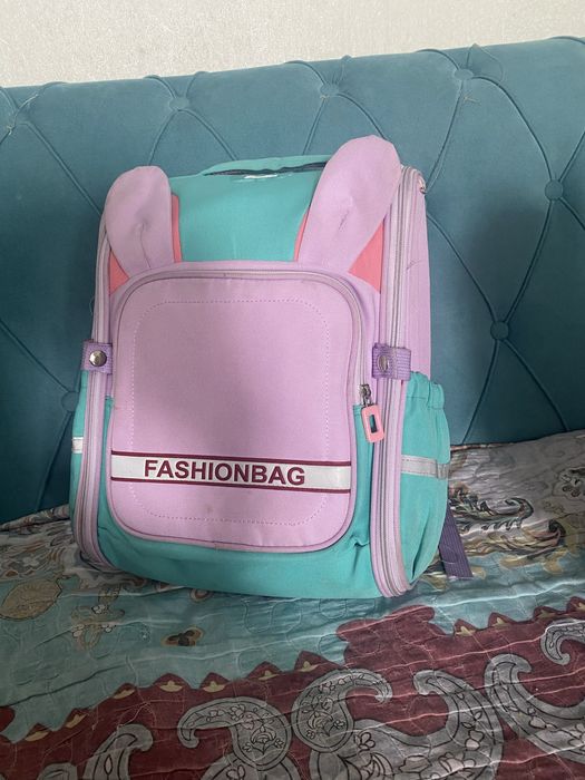 Сумка в хорошем качесте 1-4класс