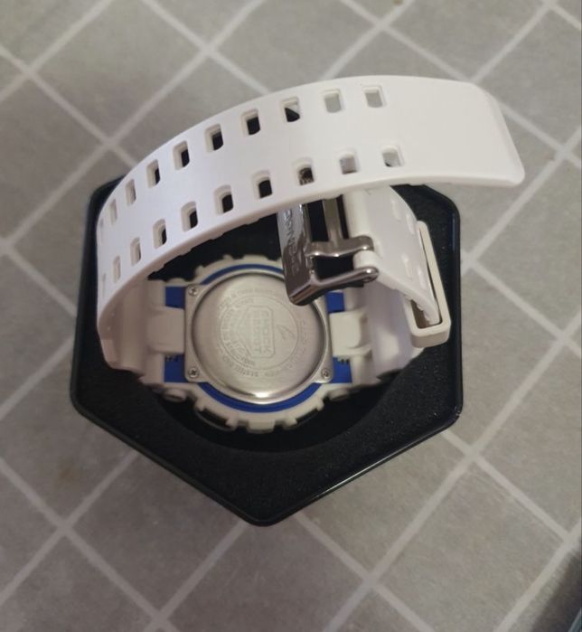 Часовник оригинален с документи G shock