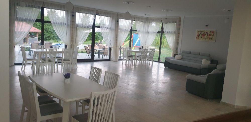 Pensiuni cazare, cabane,piscină si jacuzzi (Pensiunea Adanis Confort]