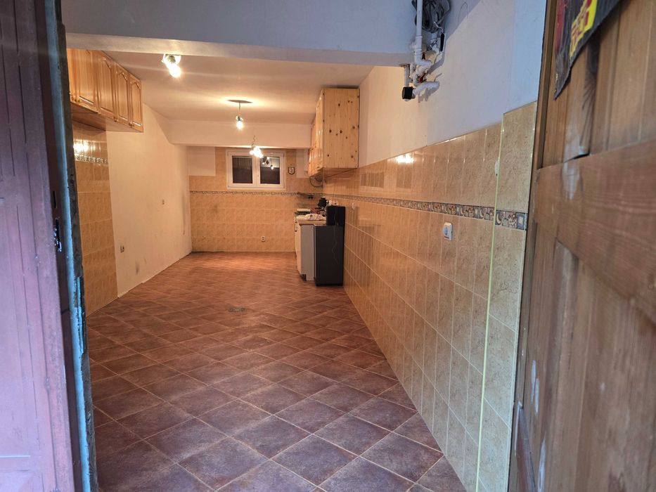 Продавам гараж в кв. Княжево,  м.Карпузица, София- от СОБСТВЕНИК