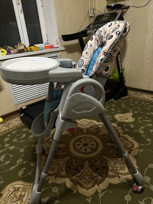 Продаю детское кресло